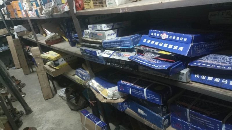 发动机配件加工：揭秘背后所需的精密设备**